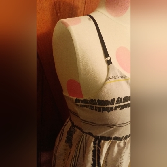 FINAL PRICE⭐FOX (top)⭐(bundle (2) listings with a ⭐ for $15) - Picture 3 of 7